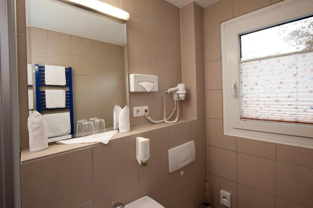 Biohotel Kassel Wilhelmshoeher Tor Rom bilde